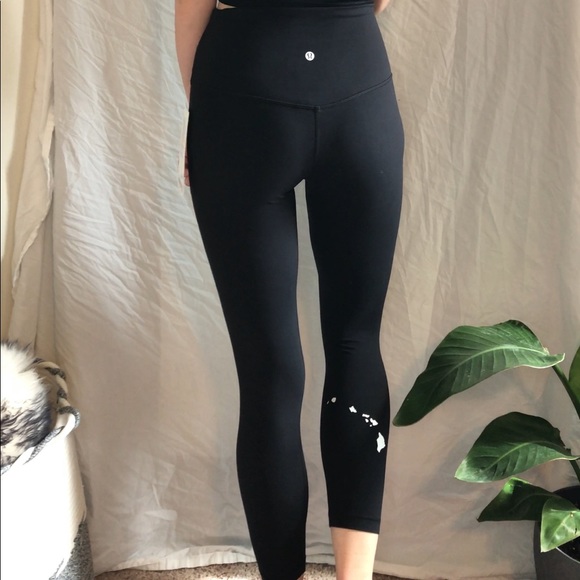 SOLD ❤️ Rare Lululemon Hawaiian Island Align HR - Picture 6 of 6